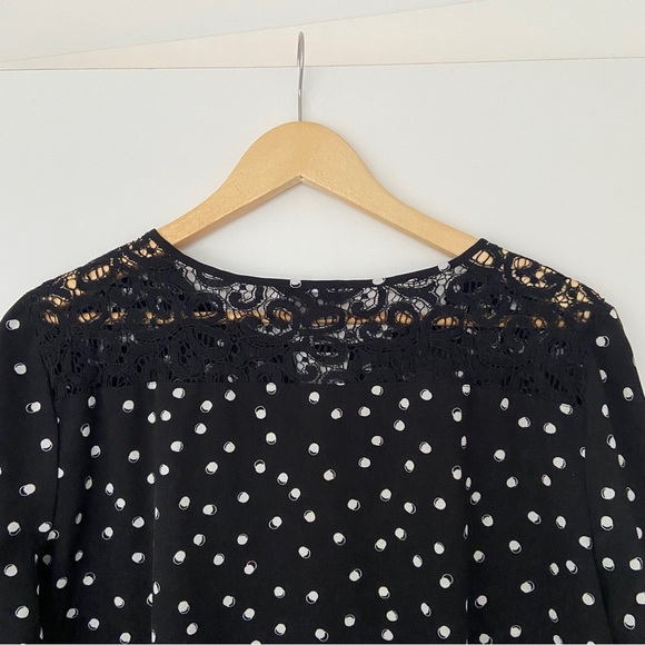 VAN HEUSEN BLACK AND WHITE POLKA DOT BLOUSE WITH PEEKABOO VNECK AND LACE YOKE, L - Picture 10 of 11